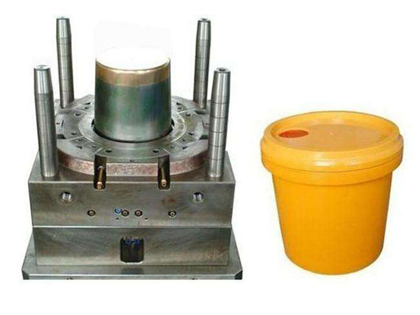 涂料桶模具